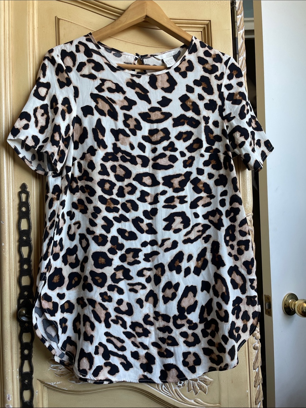H&M Leopard Print Short Sleeve Tunic - White, Tan, Black